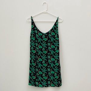 Urban Outfitters Short Dress Size M